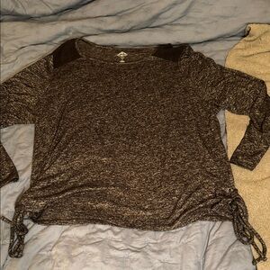 St. John's Bay Charcoal Heather Long Sleeve Top